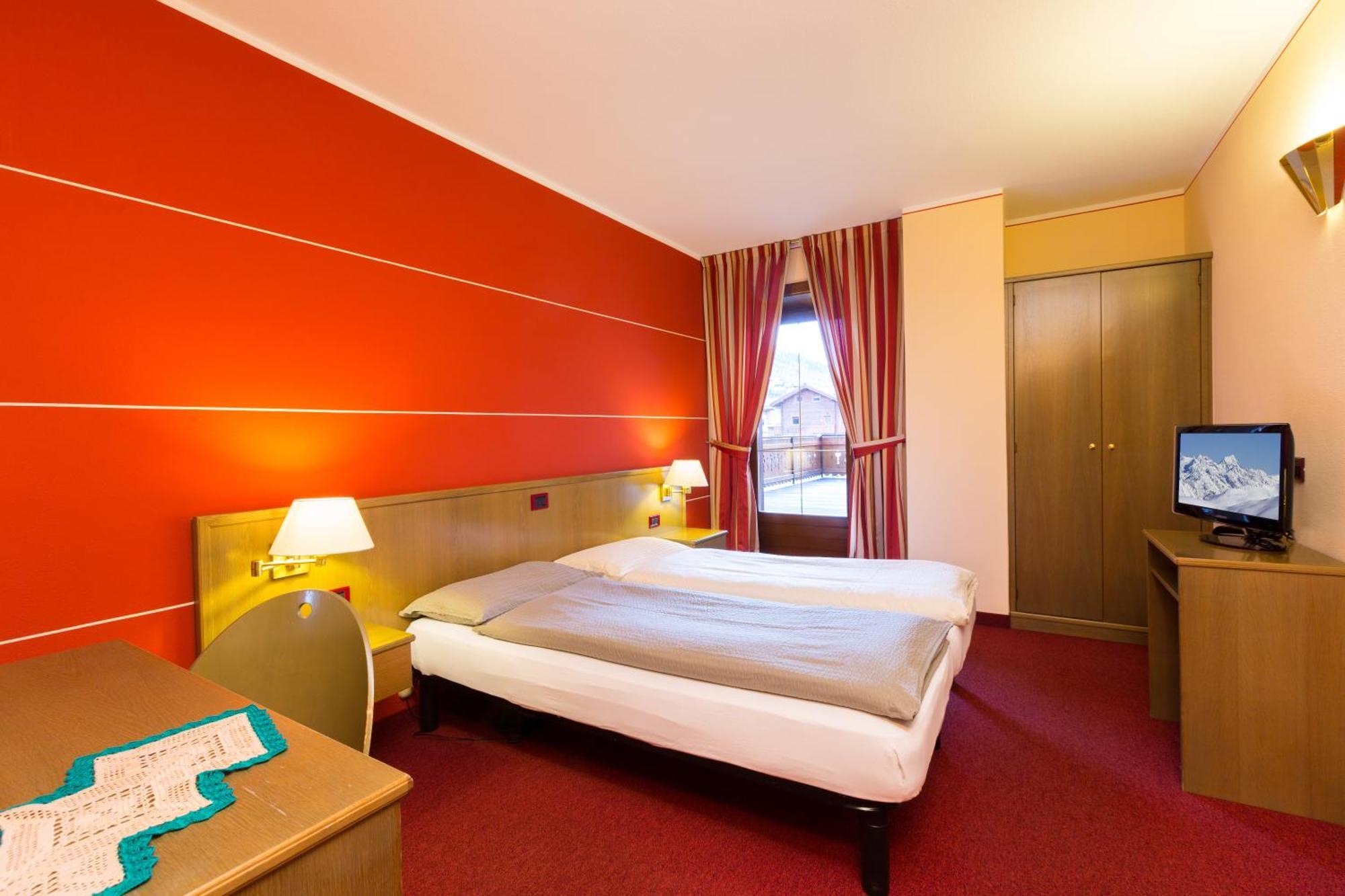 Hotel Krone Livigno Exteriér fotografie