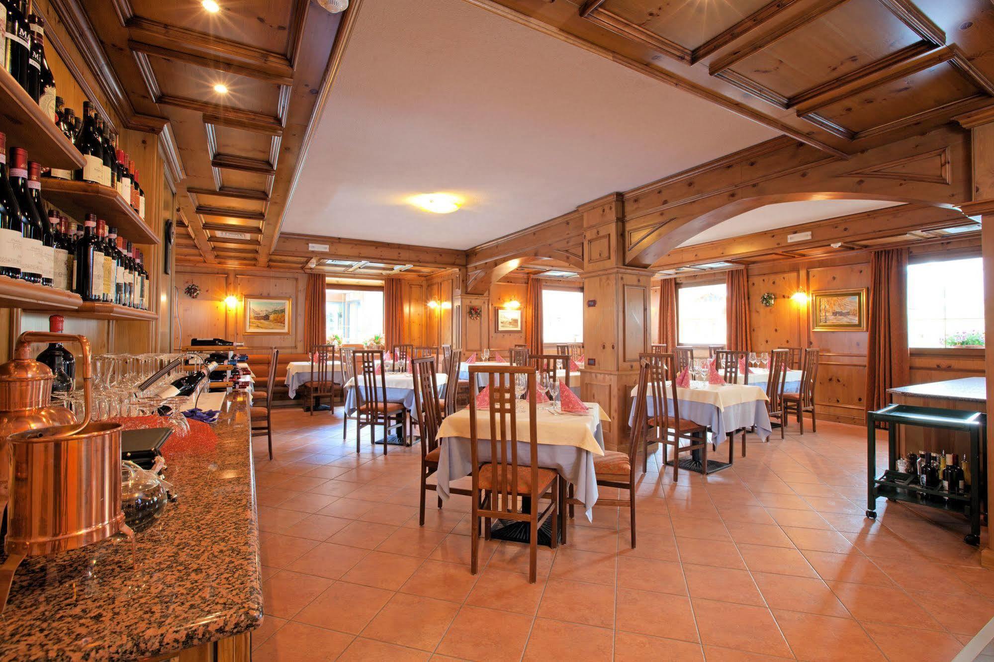 Hotel Krone Livigno Exteriér fotografie